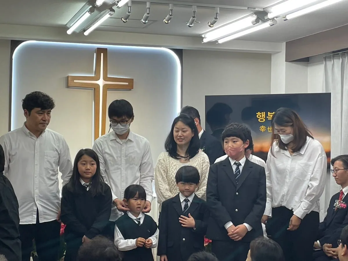柏栄光教会の共同体の写真 2
